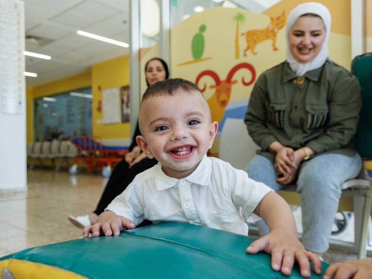 Caritas Baby Hospital hilft Drillingen Caritas Baby Hospital hilft Drillingen